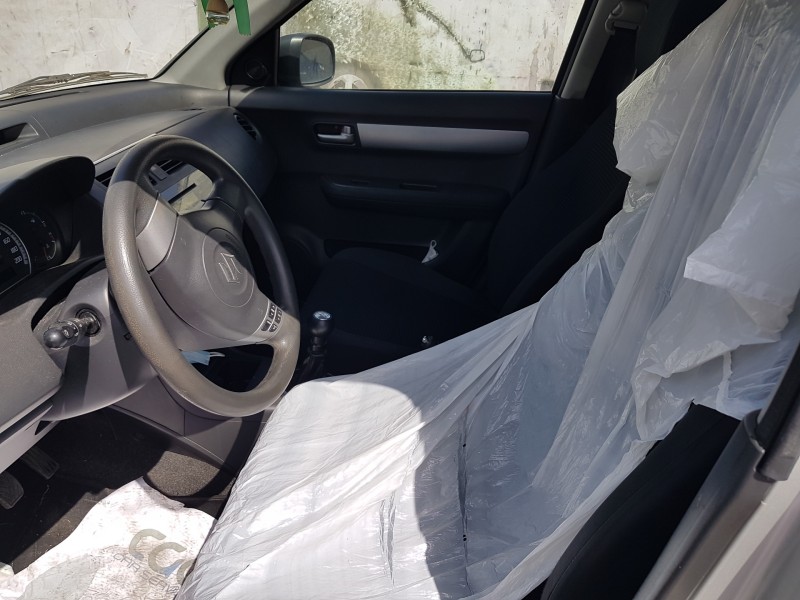 suzuki swift berlina (mz) del año 2008