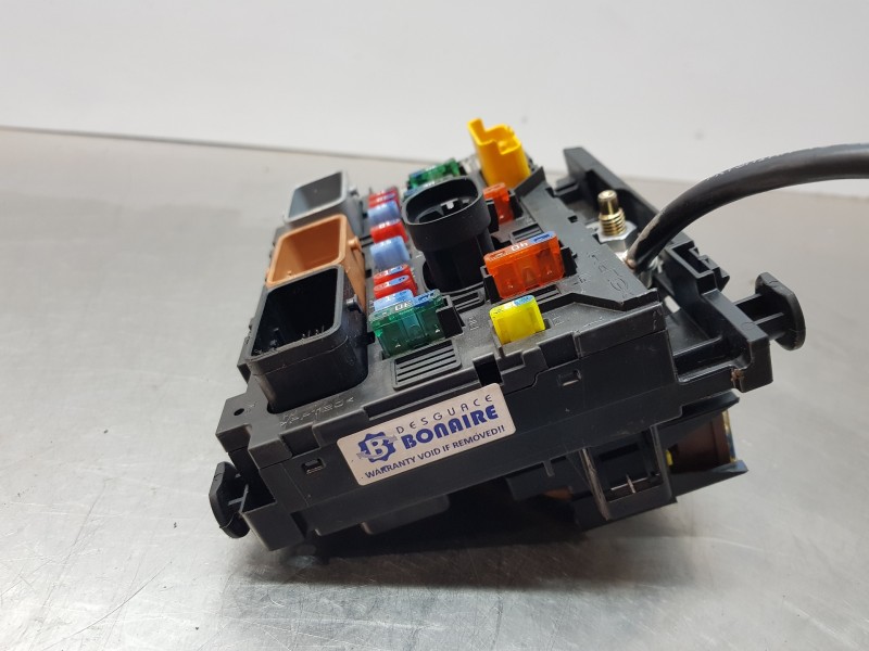 Recambio de caja reles / fusibles para citroen c3 cool referencia OEM IAM 9661707880 BSML03  Recambio de caja reles / fusibles para citroen c3 cool referencia OEM IAM 9661707880 BSML03