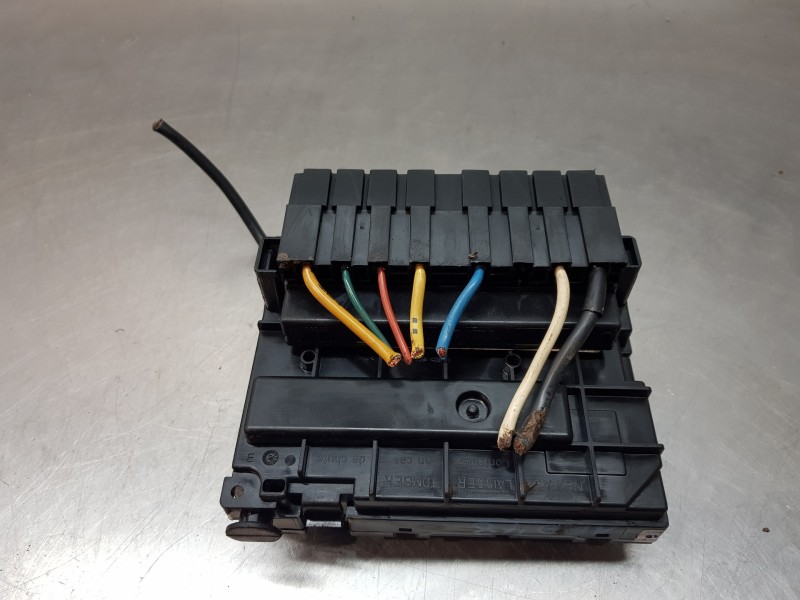 Recambio de caja reles / fusibles para citroen c3 cool referencia OEM IAM 9661707880 BSML03  Recambio de caja reles / fusibles para citroen c3 cool referencia OEM IAM 9661707880 BSML03