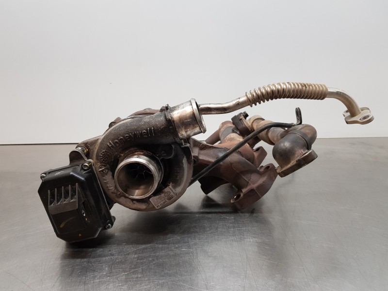 Recambio de turbocompresor para hyundai tucson ix35 referencia OEM IAM 282012A820  