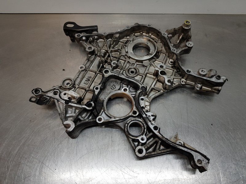 Recambio de tapa distribucion para hyundai tucson ix35 referencia OEM IAM 213102A600  