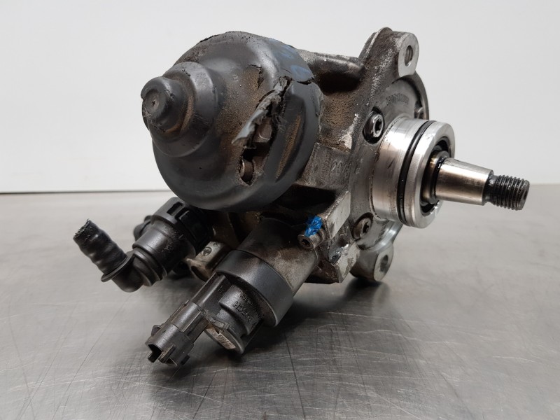 Recambio de bomba inyeccion para hyundai tucson ix35 referencia OEM IAM 331002A600 0445010596 