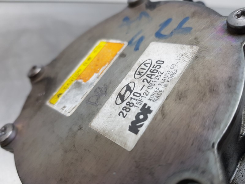 Recambio de depresor freno / bomba vacio para hyundai tucson ix35 referencia OEM IAM 288102A650  