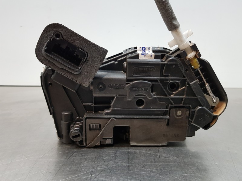 Recambio de cerradura puerta trasera izquierda para volkswagen tiguan (ax1) comfortline referencia OEM IAM 5TA839015Q  