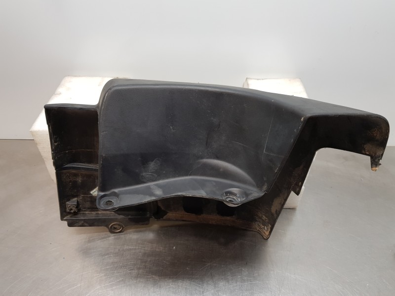 Recambio de puntera paragolpes trasera derecha para renault master iii furgón referencia OEM IAM 850160036R   Recambio de puntera paragolpes trasera derecha para renault master iii furgón referencia OEM IAM 850160036R