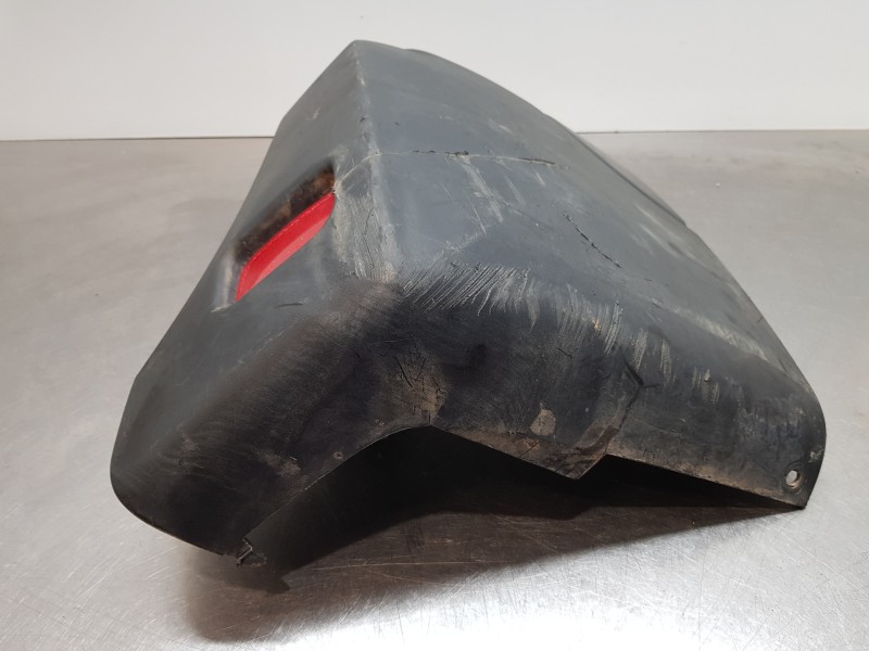 Recambio de puntera paragolpes trasera derecha para renault master iii furgón referencia OEM IAM 850160036R   Recambio de puntera paragolpes trasera derecha para renault master iii furgón referencia OEM IAM 850160036R