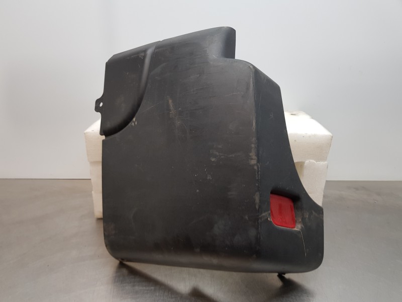 Recambio de puntera paragolpes trasera izquierda para renault master iii furgón referencia OEM IAM 850176896R   Recambio de puntera paragolpes trasera izquierda para renault master iii furgón referencia OEM IAM 850176896R