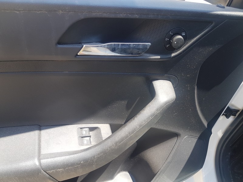 seat toledo (kg3) del año 2015