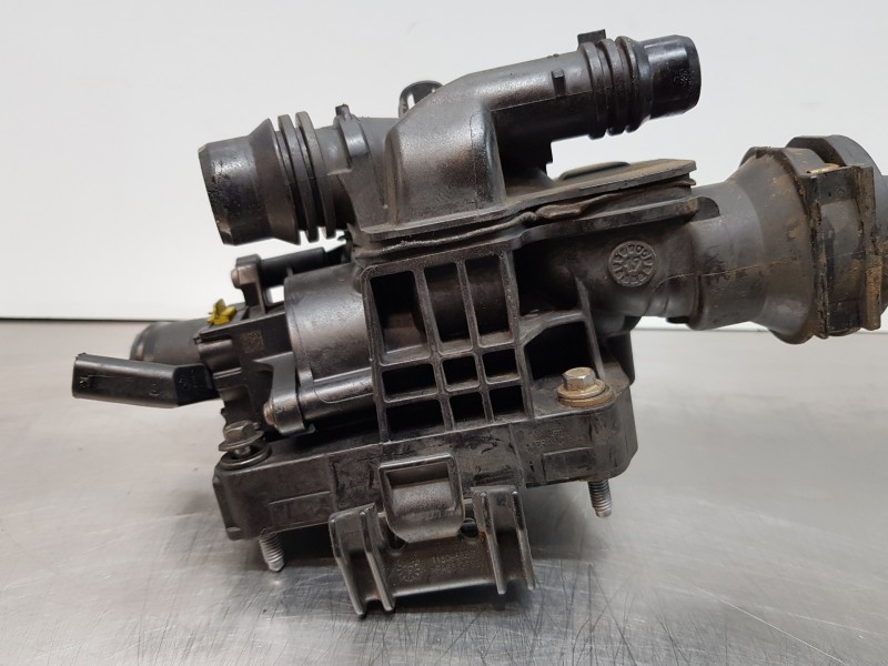 Recambio de termostato para citroen ds 7 crossback bluehdi referencia OEM IAM 9812113780  