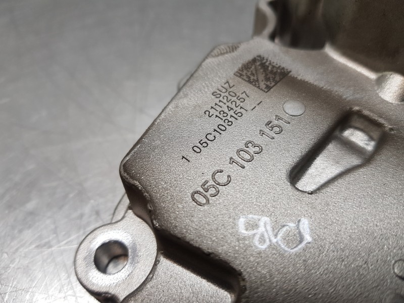 Recambio de tapa distribucion para audi a1 sportback (gba) cool referencia OEM IAM 05C103151  