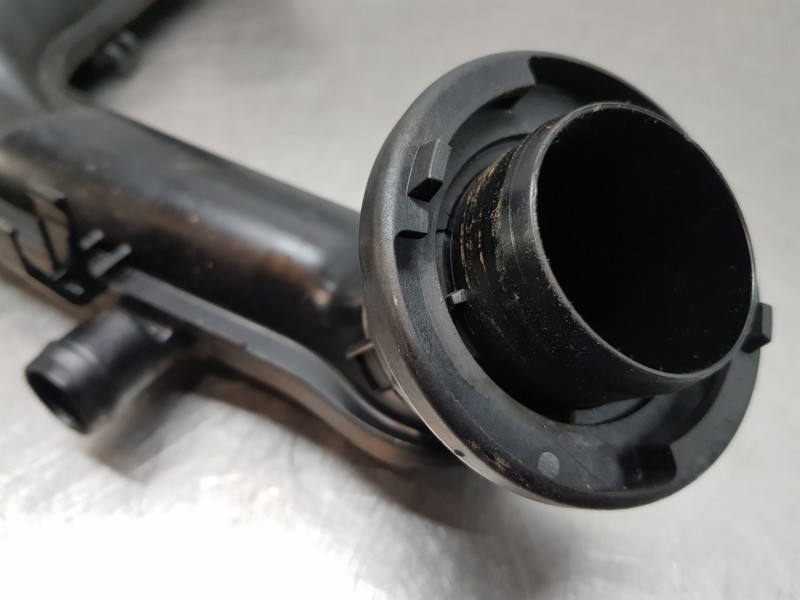 Recambio de tubo presion turbocompresor para audi a1 sportback (gba) cool referencia OEM IAM 05C145673B  