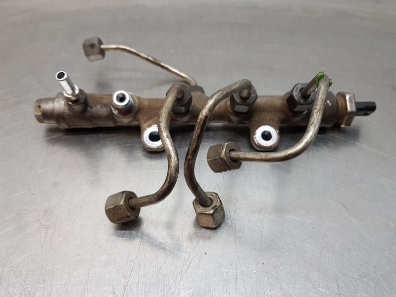 Recambio de rampa inyectora para citroen ds 7 crossback bluehdi referencia OEM IAM 9821399680 0445214361 