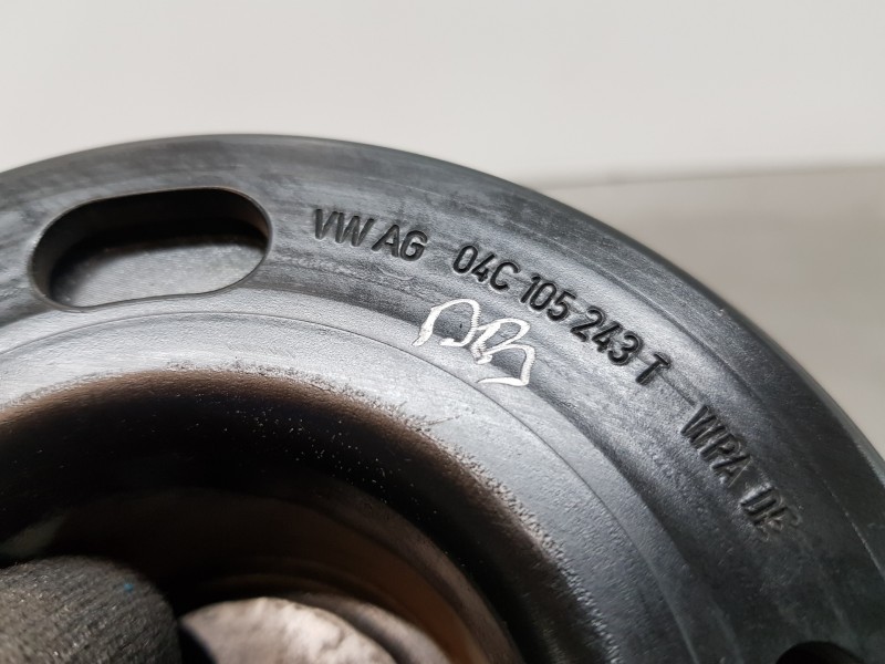 Recambio de polea cigueñal para audi a1 sportback (gba) cool referencia OEM IAM 04C105243AA  