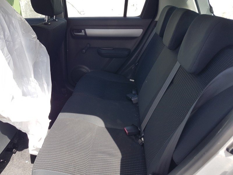 suzuki swift berlina (mz) del año 2008