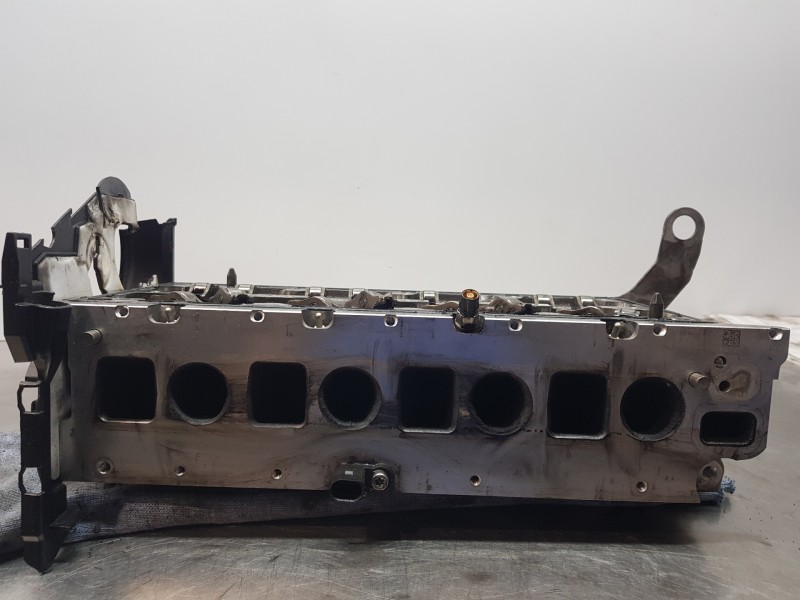 Recambio de culata para seat leon sportstourer (kl8) xcellence referencia OEM IAM 05L103061BF 05L103061AG 