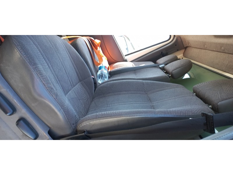 ford transit caja cerrada, media (fy) (2000 =>) del año 2004