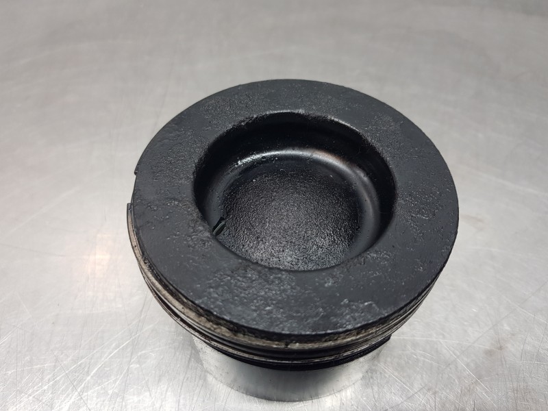 Recambio de piston para seat leon sportstourer (kl8) xcellence referencia OEM IAM 05L107065AE 05L107065T 