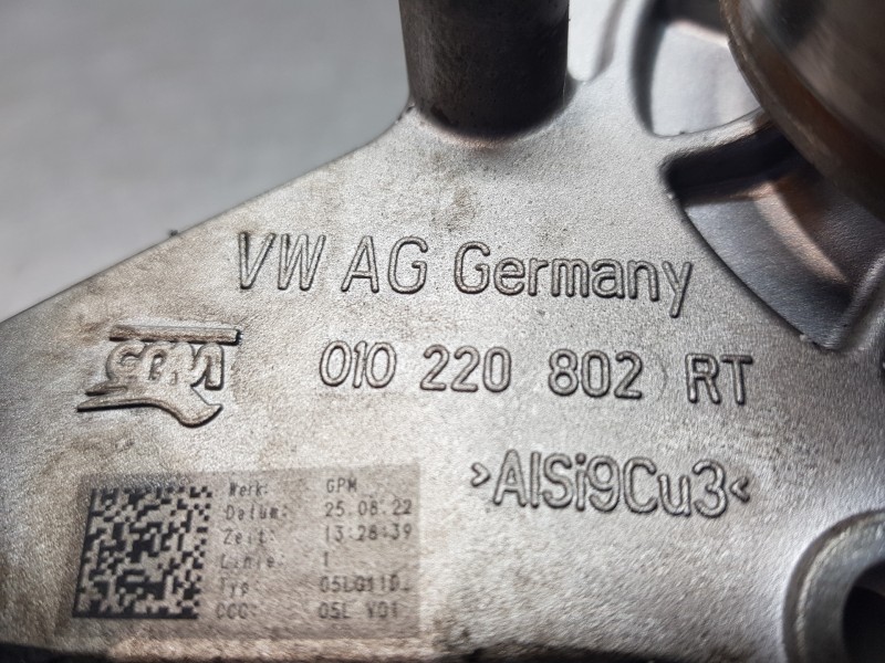 Recambio de bomba agua para seat leon sportstourer (kl8) xcellence referencia OEM IAM 05L121011E 010220802RT 