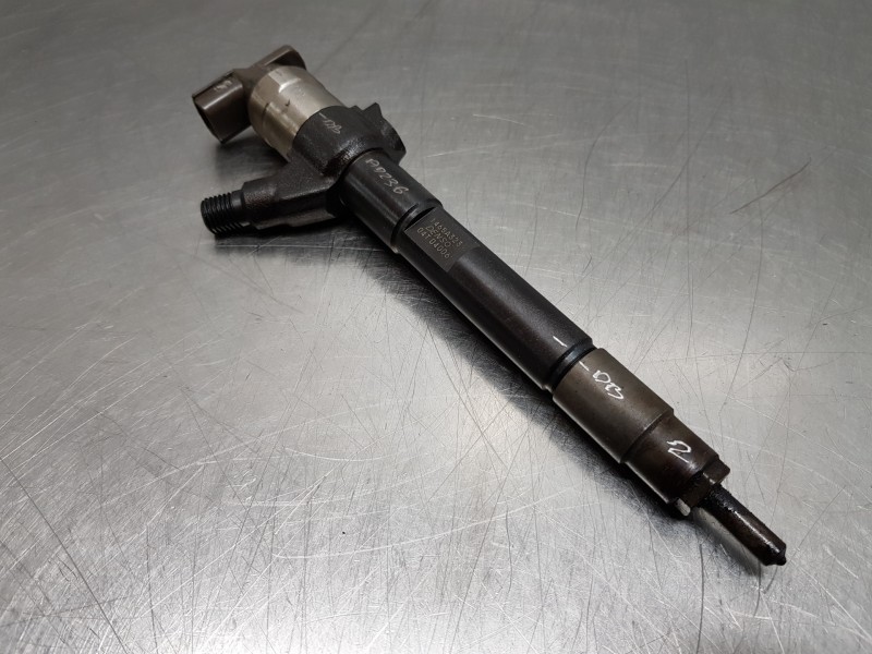 Recambio de inyector para mitsubishi outlander (gf0) motion 2wd referencia OEM IAM 1465A323  