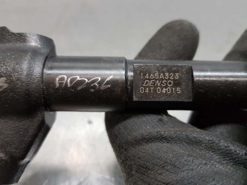 Recambio de inyector para mitsubishi outlander (gf0) motion 2wd referencia OEM IAM 1465A323  