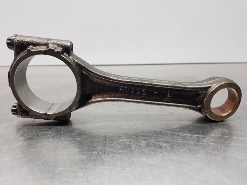 Recambio de biela para seat leon sportstourer (kl8) xcellence referencia OEM IAM 05L105401  