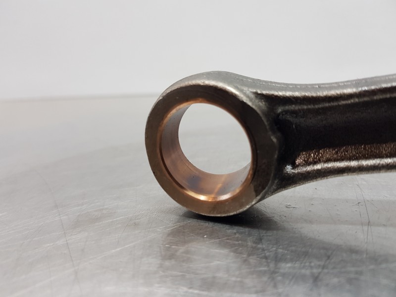 Recambio de biela para seat leon sportstourer (kl8) xcellence referencia OEM IAM 05L105401  