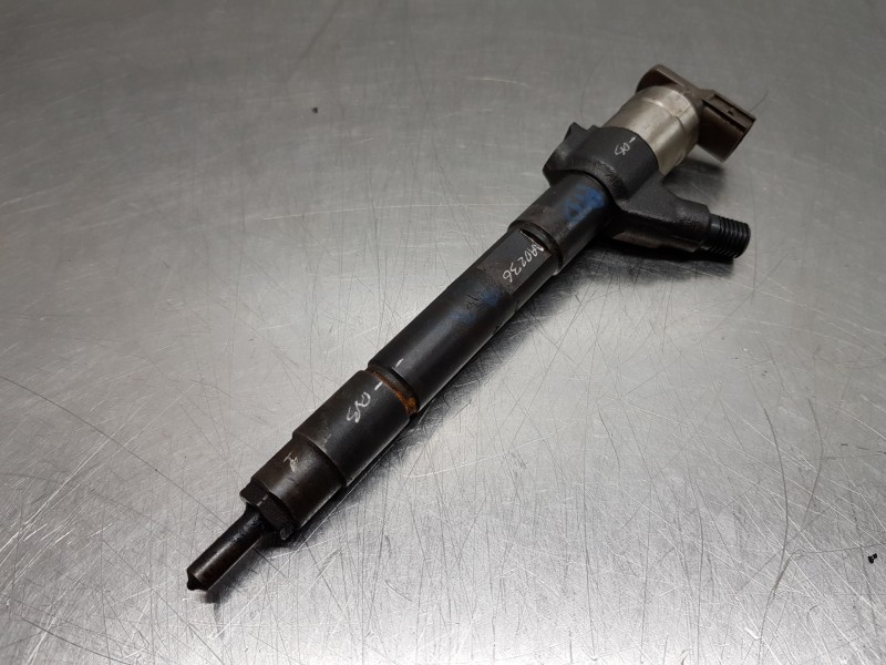 Recambio de inyector para mitsubishi outlander (gf0) motion 2wd referencia OEM IAM 1465A323  