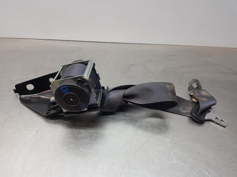 Recambio de cinturon seguridad trasero derecho para mitsubishi asx (ga0w) challenge referencia OEM IAM 7000B446XA 617821700  Recambio de cinturon seguridad trasero derecho para mitsubishi asx (ga0w) challenge referencia OEM IAM 7000B446XA 617821700