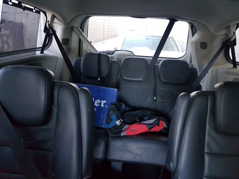 chrysler grand voyager del año 2008