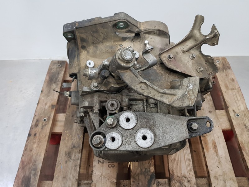 Recambio de caja cambios para opel corsa d enjoy referencia OEM IAM 55583928 55192042 55193621 Recambio de caja cambios para opel corsa d enjoy referencia OEM IAM 55583928 55192042 55193621