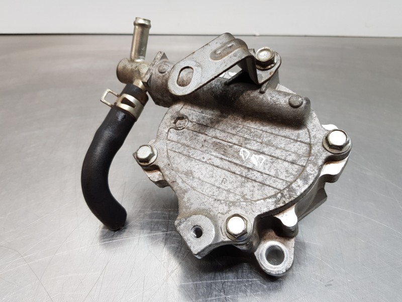 Recambio de depresor freno / bomba vacio para mitsubishi outlander (gf0) motion 2wd referencia OEM IAM 14650W010P 2020A033 