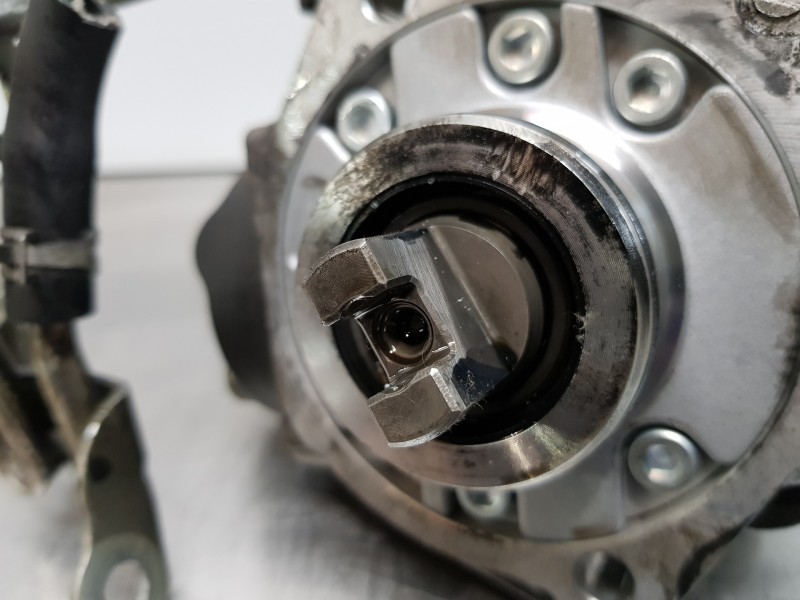 Recambio de bomba inyeccion para mitsubishi outlander (gf0) motion 2wd referencia OEM IAM 1460A043  