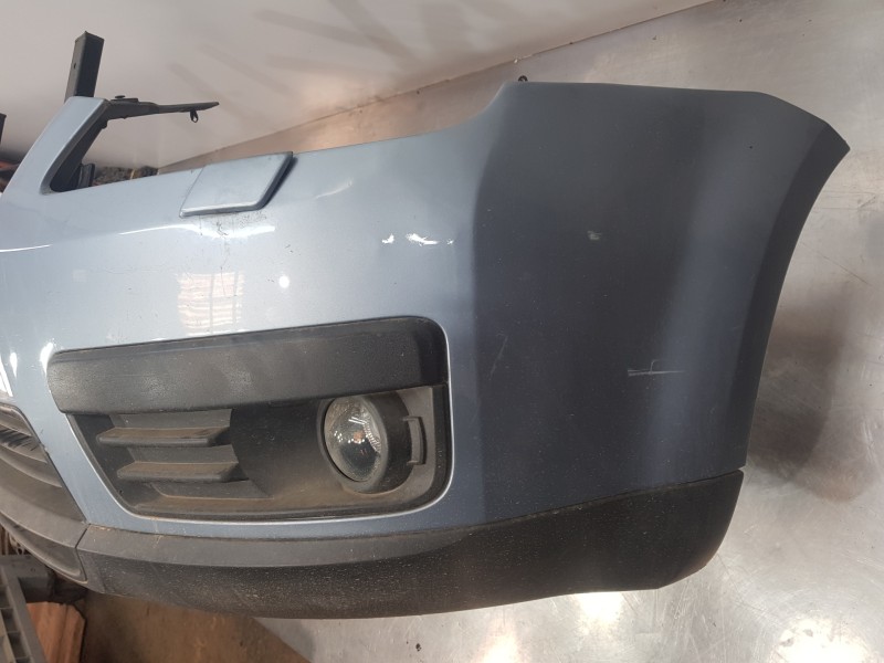 Recambio de paragolpes delantero para ford focus c-max (cap) trend referencia OEM IAM 1334684 3M51R17757BFXWAA 