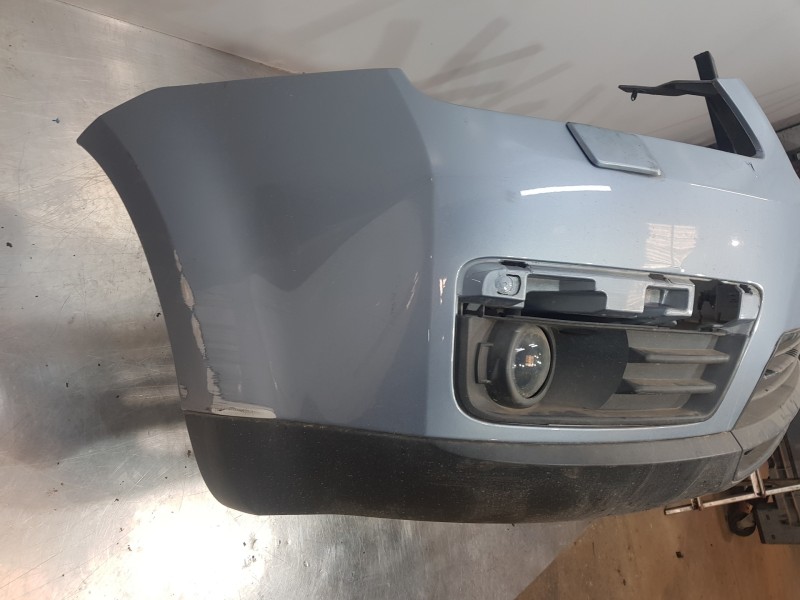 Recambio de paragolpes delantero para ford focus c-max (cap) trend referencia OEM IAM 1334684 3M51R17757BFXWAA 