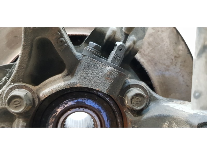 Recambio de mangueta delantera izquierda para hyundai i30 (gd) classic referencia OEM IAM 51715A2000  