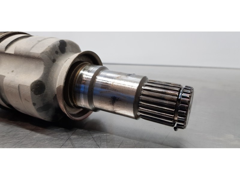 Recambio de transmision delantera derecha para toyota auris touring sports (e18) hybrid active referencia OEM IAM 4341002850   Recambio de transmision delantera derecha para toyota auris touring sports (e18) hybrid active referencia OEM IAM 4341002850