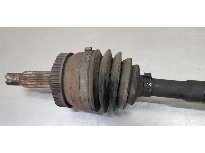 Recambio de transmision delantera derecha para kia carens ( ) basic referencia OEM IAM 49501A4220  