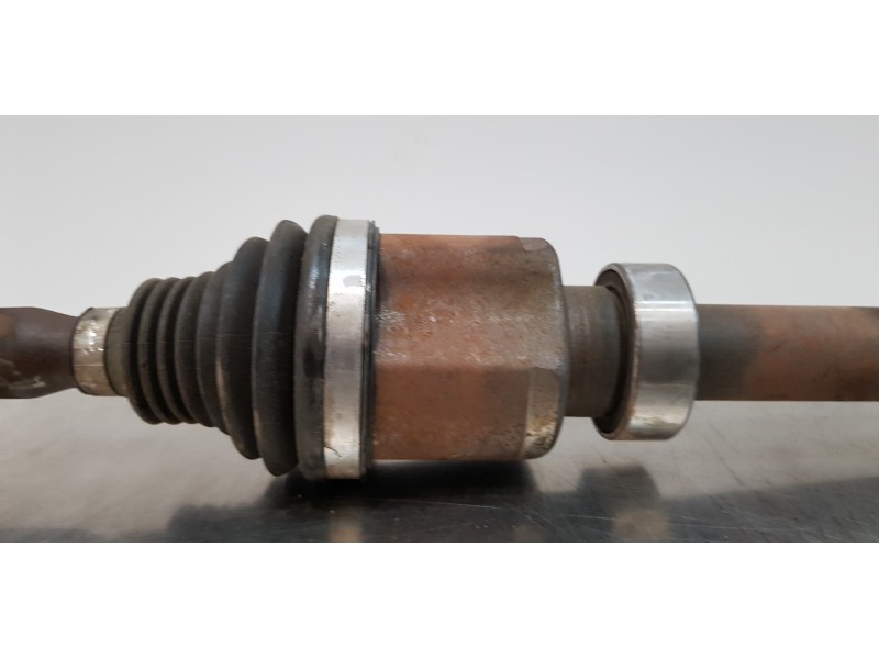 Recambio de transmision delantera derecha para renault scenic iv grand limited referencia OEM IAM 391005551R  