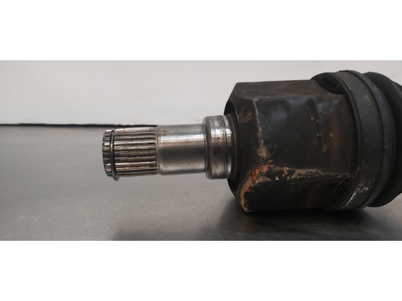 Recambio de transmision delantera derecha para kia carens ( ) drive referencia OEM IAM 49501A4420  