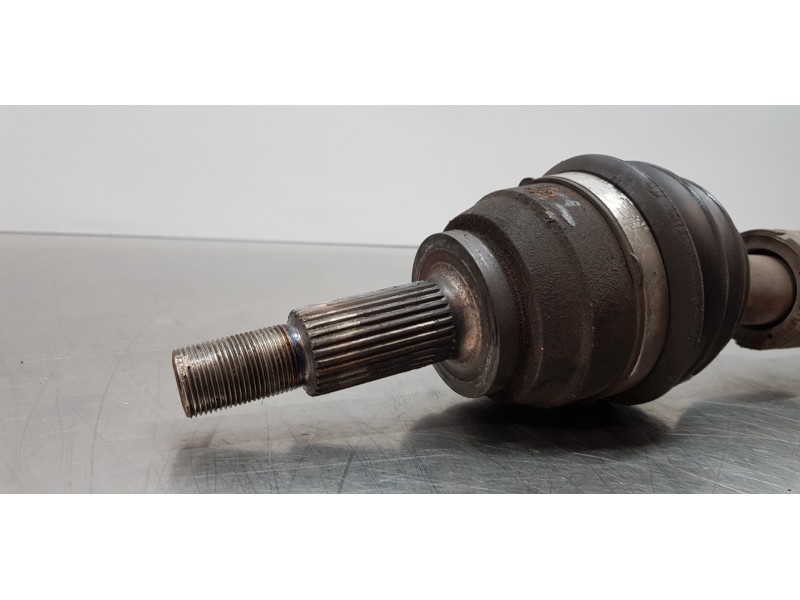 Recambio de transmision delantera izquierda para renault scenic iv edition one referencia OEM IAM 391018515R  