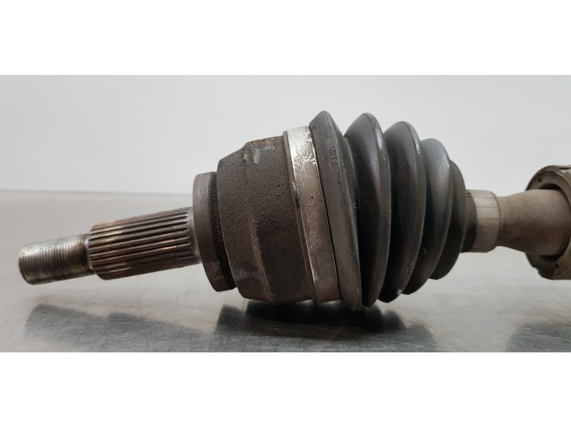 Recambio de transmision delantera izquierda para renault scenic iv edition one referencia OEM IAM 391018515R  