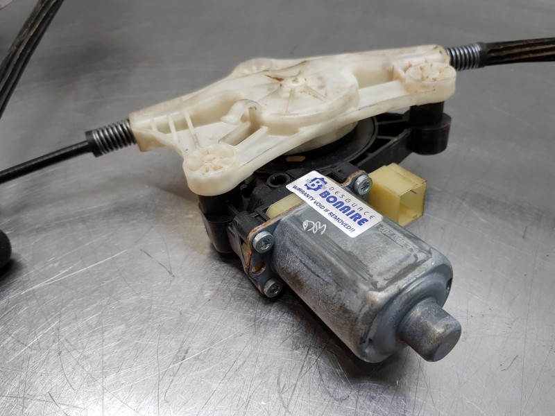 Recambio de elevalunas delantero derecho para seat leon st (5f8) style referencia OEM IAM 5Q0959802C   Recambio de elevalunas delantero derecho para seat leon st (5f8) style referencia OEM IAM 5Q0959802C