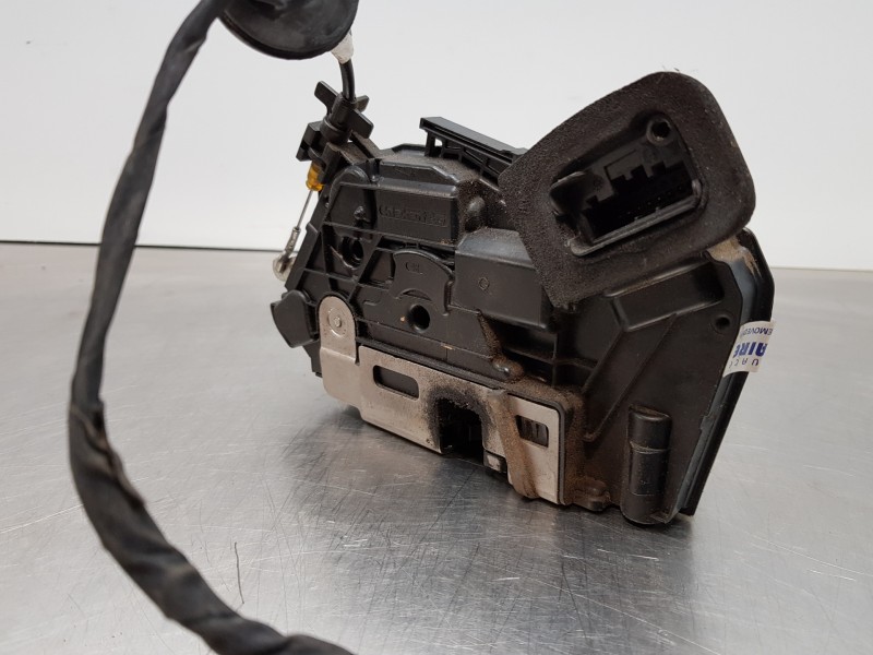 Recambio de cerradura puerta delantera derecha para seat leon st (5f8) style referencia OEM IAM 5K1837016J   Recambio de cerradura puerta delantera derecha para seat leon st (5f8) style referencia OEM IAM 5K1837016J