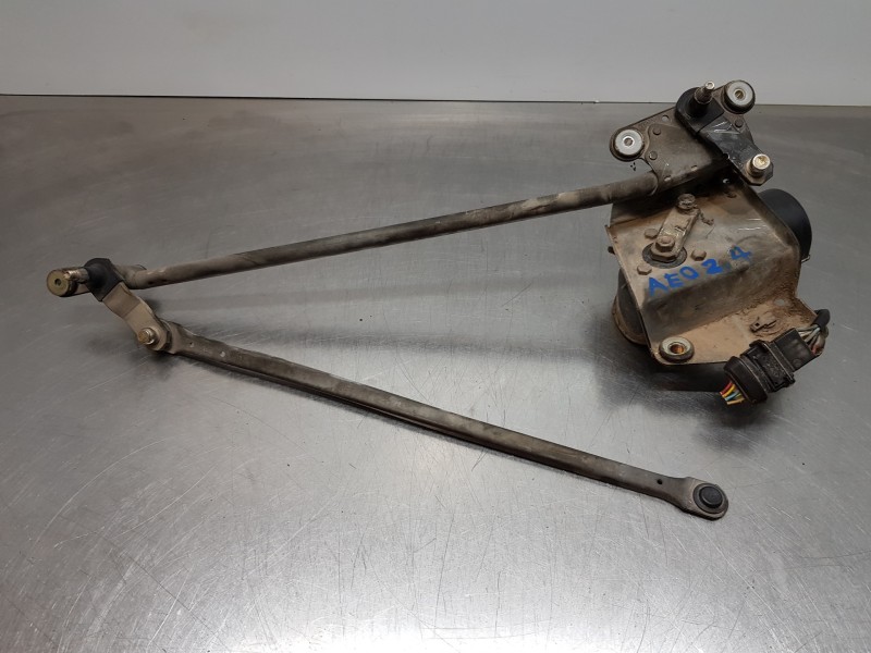 Recambio de motor limpia delantero para peugeot 306 berlina 3/5 puertas (s1) graffic referencia OEM IAM 53545802  