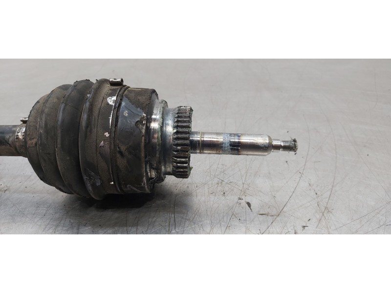 Recambio de transmision delantera derecha para ssangyong actyon 200 xdi 4wd limited referencia OEM IAM 4130009002   Recambio de transmision delantera derecha para ssangyong actyon 200 xdi 4wd limited referencia OEM IAM 4130009002