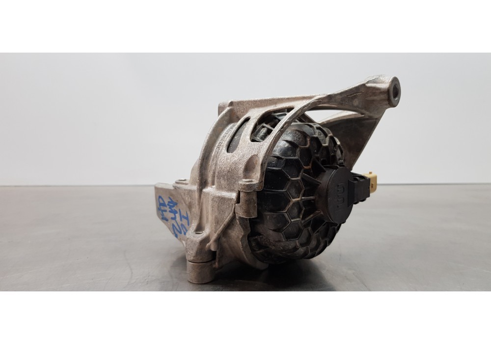 Recambio de soporte motor izquierdo para audi a6 berlina (4a2) 40 tdi basic referencia OEM IAM 4M0199371B  