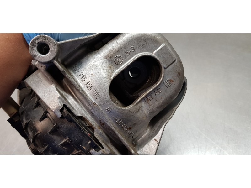 Recambio de soporte motor izquierdo para audi a6 berlina (4a2) 40 tdi basic referencia OEM IAM 4M0199371B  