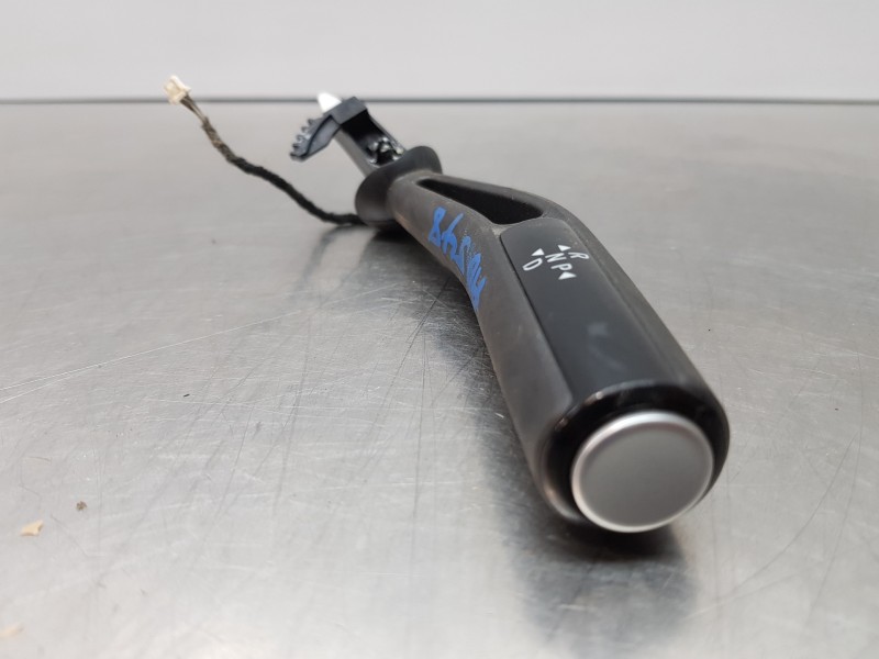 Recambio de palanca cambio para mercedes clase c (w206) 220 d referencia OEM IAM A2369003503  