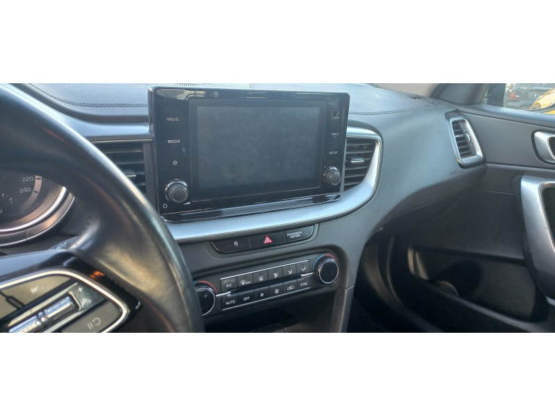 kia ceed sportswagon del año 2022