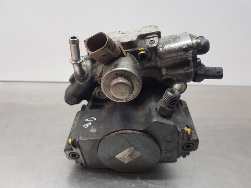 Recambio de bomba inyeccion para mercedes vito mixto (447) select referencia OEM IAM A6510702801  